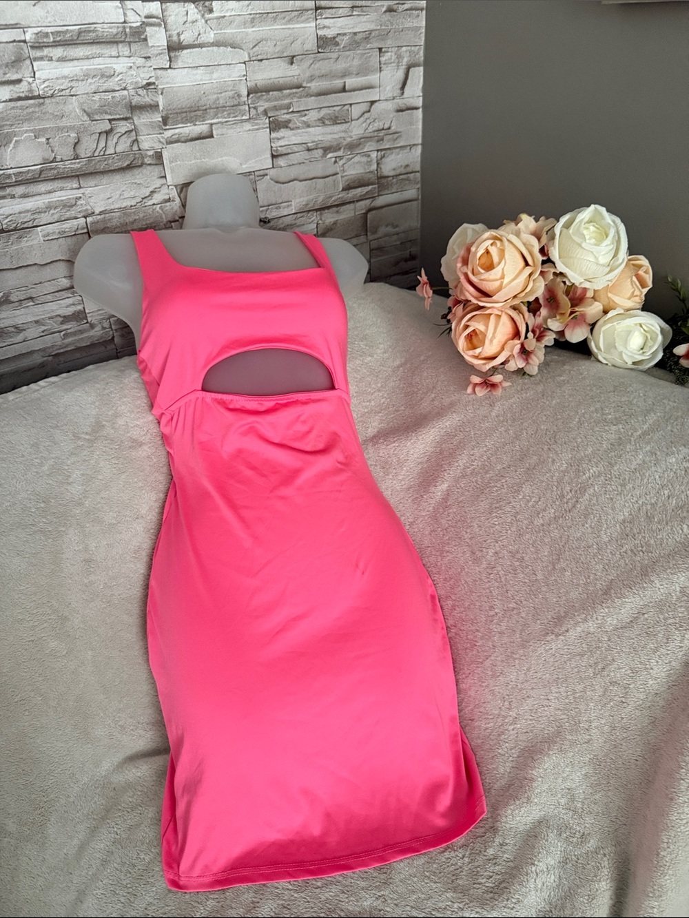 Forever 21 Neon Pink Sleeveless Cutout Mini Dress